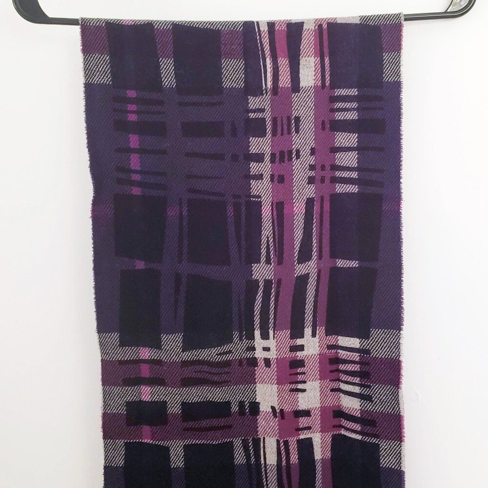 Beautiful Burberry Scarf Purple Geometric Patterned